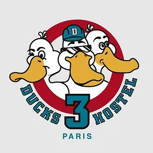  Hostel The 3 Ducks Eiffel Tower By Hiphophostels